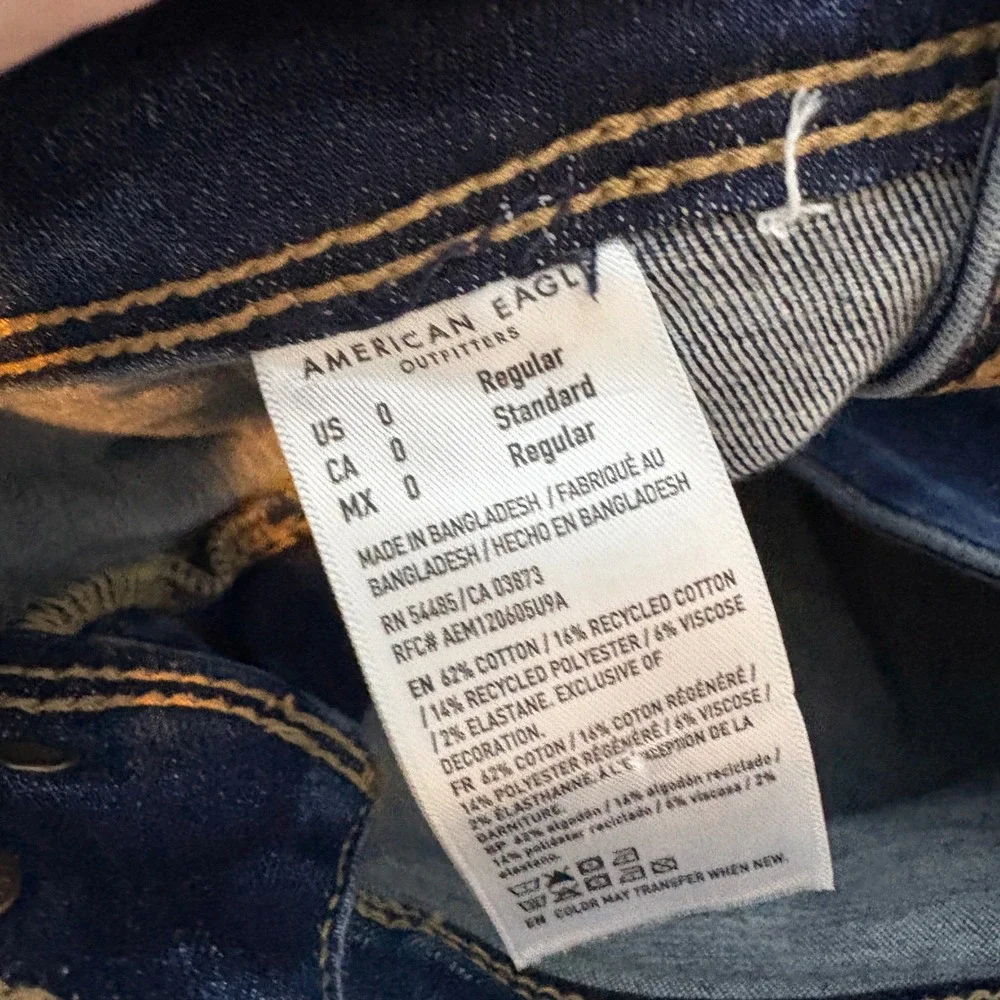 American Eagle Jeans‎ Women 0 (Fits 26x29) Kick Boot Dark Wash Stretch Whiskered